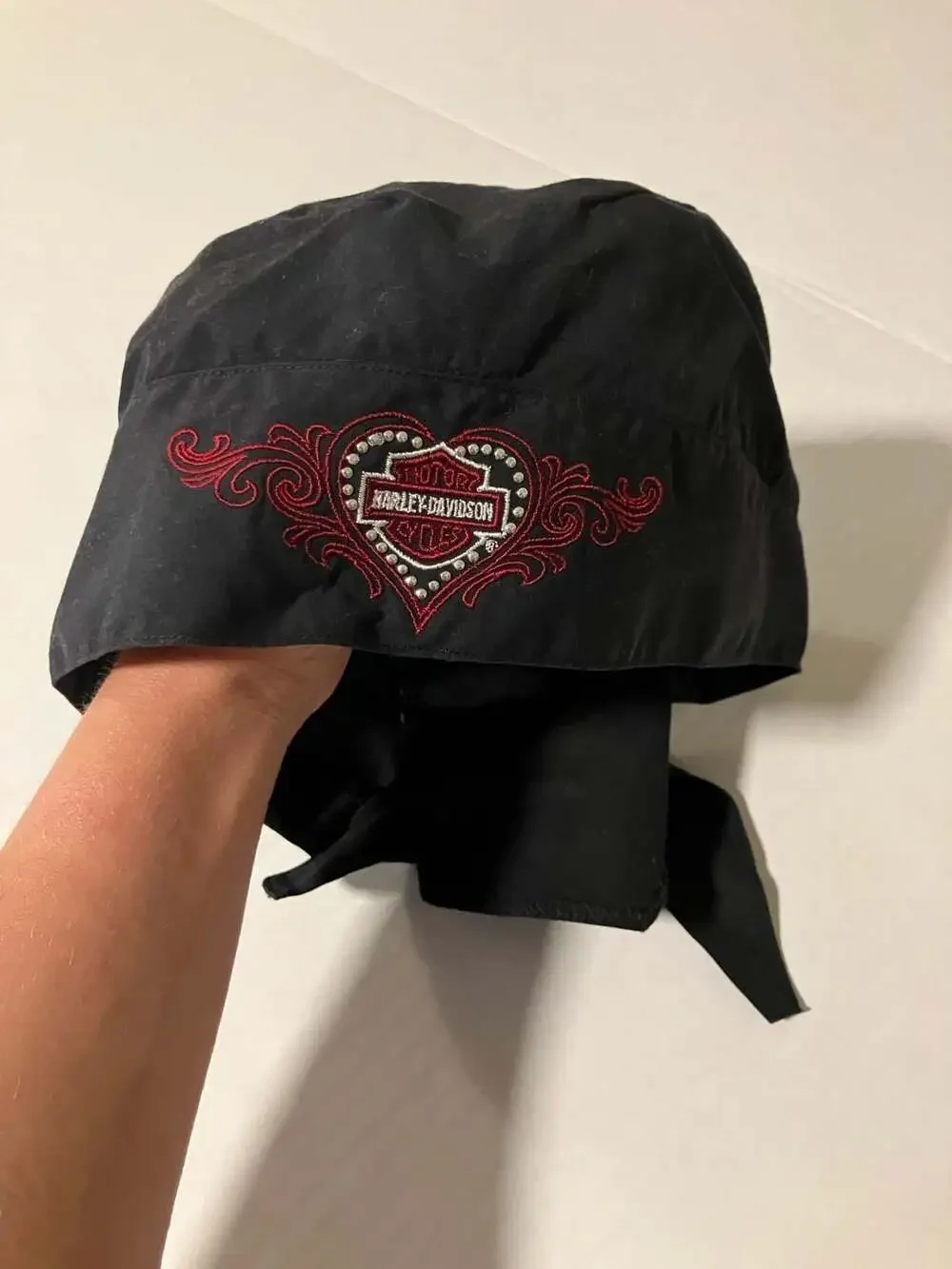 Harley-Davidson Black Headwrap with Heart Logo